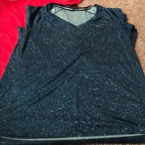 Nike miler running shirt sz large